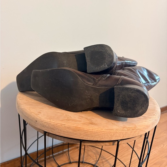 Elegant Dark Brown Women's Heeled Boots - Picture 3 of 5